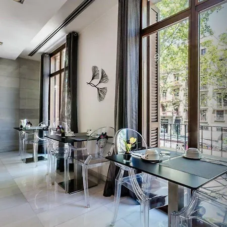 Exe Ramblas Boquería Hotel 3*