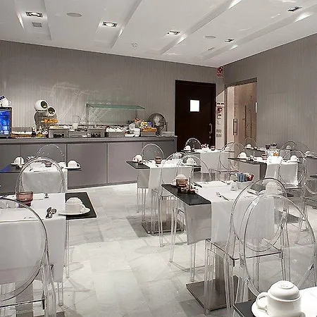Hotel Exe Ramblas Boquería 3*