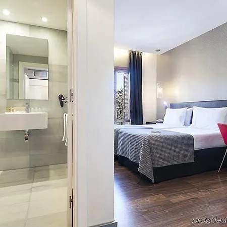 Hotel Exe Ramblas Boquería 3*